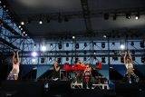 TRF「BOY MEETS GIRL」で6000人の大合唱、人気番組フェス終幕