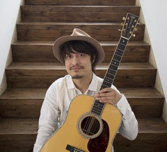 高田漣、新作ジャケ・参加ゲスト詳細・リリパ開催を発表