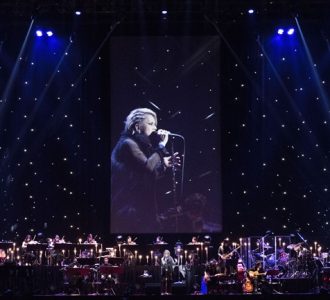 HYDE、幕張で黒ミサ　オーケストラ編成でＸマスプレゼント