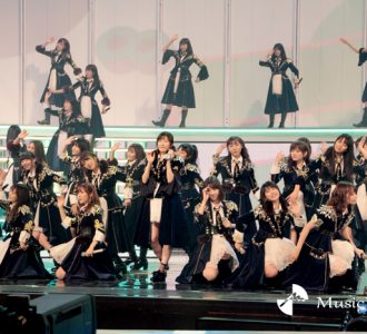 AKB48渡辺麻友、目に少し涙も…センター曲で紅白ラストステージ