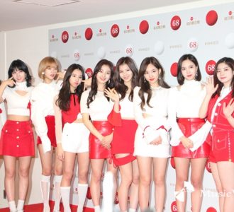 TWICE、紅白初出演「緊張してます」憧れ安室から「吸収したい」