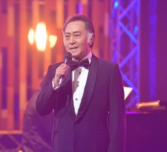 北大路欣也、憧れのエルヴィス・プレスリー名曲をバンド従え披露
