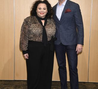 キアラ・セトル、感極まり涙「もがき苦しみ、同時に感謝も」