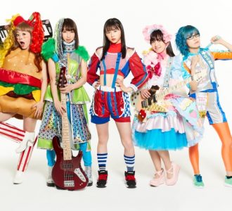 光を掴みたい、Gacharic Spin　キラキラと輝き放つゴチャ混ぜ感
