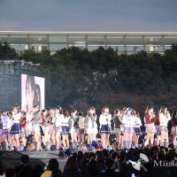 さや姉卒業のNMB48、新センターでTV初歌唱「パワーアップした」選抜全員“黒髪”で船出