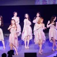 写真・『OH MY GIRL 日本デビュー記念 1st LIVE TOUR 2019』（４）