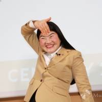 伊原六花、ガリットチュウ福島、ガンバレルーヤよしこ「センチュリー21新ブランドCM発表会」（写真２）