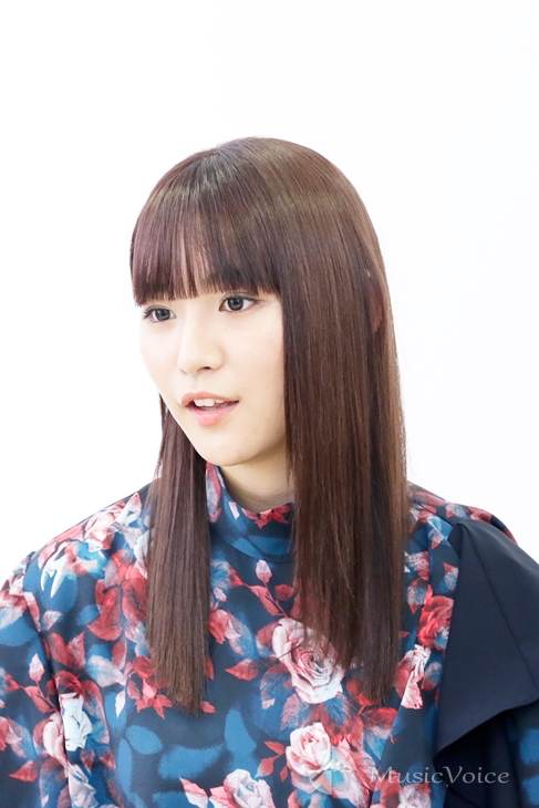 浅川梨奈