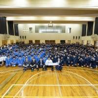 EXILE USA、中学校の生徒に“SDGs”をテーマに講義　サプライズゲストに田辺市長