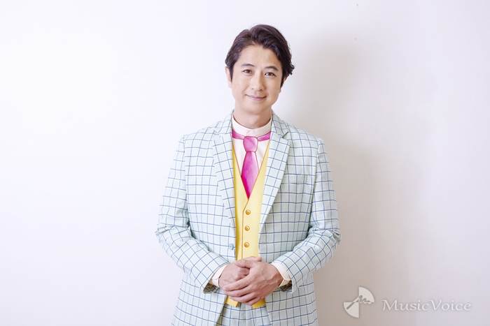 谷原章介