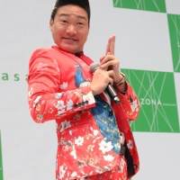 八代亜紀、みやぞんが「だいじょうぶ」発売記念イベント（写真２）