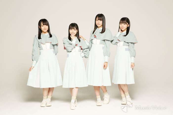 石田千穂、岩田陽菜、瀧野由美子、土路生優里