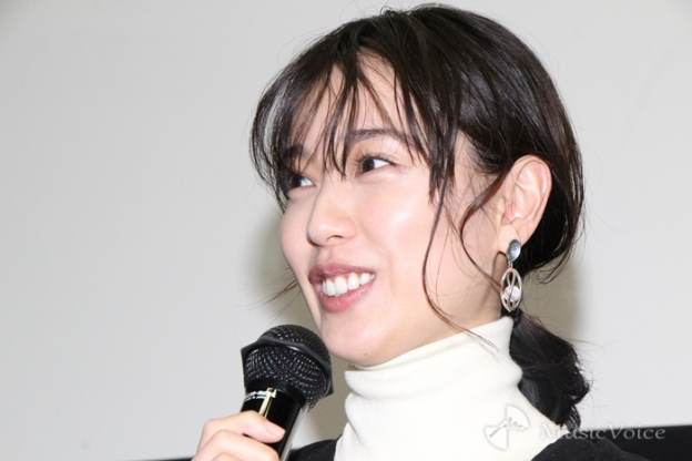 戸田恵梨香
