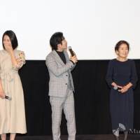 安田顕・倍賞美津子・松下奈緒「母を亡くした時、僕は遺骨を食べたいと思った。」公開舞台挨拶（写真４）