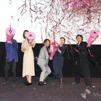 安田顕・倍賞美津子・松下奈緒「母を亡くした時、僕は遺骨を食べたいと思った。」公開舞台挨拶（写11）