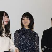 欅坂46織田奈那・長沢菜々香『未来のあたし　～豊島圭介ショートフィルム映画祭～』初日舞台あいさつ（写真10）