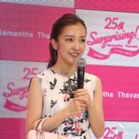 板野友美「サマンサタバサ 25周年記念スタート発表会」（写真３）
