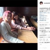 横浜流星＆深田恭子、笑顔2ショット話題「お似合い！」ドラマ終了でロスも
