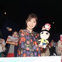 松岡茉優、GWは「タクシーで自由が丘」“案内人”からアドバイス