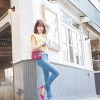 堀未央奈は美脚極めるパンツ、今泉佑唯は水着特集でヴィーナス級の色気