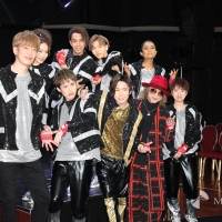屋良朝幸「一緒に踊る覚悟で！」時空を旅するダンスエンタメショウ幕開け
