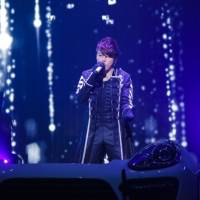 西川貴教「俺が“SINGularity”だ」追加公演で見せた新境地