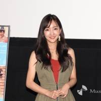 板野友美「全曲とてもお気に入り」新アルバムに自信
