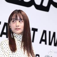 山本美月、ベストジーニスト初受賞　美脚披露「ジーンズ好きがバレた」