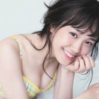 尾碕真花、初の写真集「憧れで一つの夢」