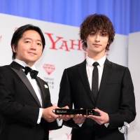 横浜流星が“今年の顔”に、Yahoo!検索大賞Ｗ受賞「すごく光栄」
