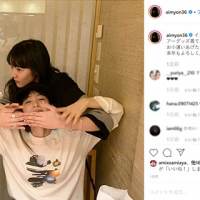 「姉妹みたい！」抱きつくあいみょん、広瀬すずの行動に感激「お小遣い…」