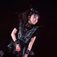BABYMETAL、幕張メッセ2DAYSでアルバム「METAL GALAXY」を再現