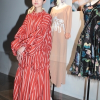 伊藤万理華「EXHIBITION “HOMESICK”」会見