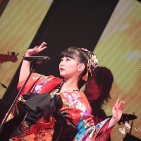 HKT48田中美久がソロコン、和ロック全開のオープニング