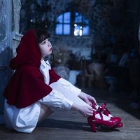 春奈るな、自身初のフォトブック
