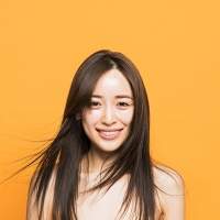 泉里香、艶やかな“眼福美ボディ”で圧倒