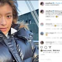 ローラ、すっぴん＆美脚絶賛