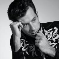 星野源、NHK特集番組に音楽プロデューサー・DJのマーク・ロンソン登場