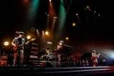 Official髭男dism「グッドミュージックを届けられるように」白熱の横浜公演