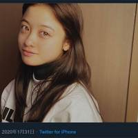 橋本環奈「仕事以外は大体ノーメイク」美顔に称賛続々「やっぱり最強」