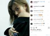 ローラ、セクシーな肩出しショットに「いいね！」20万超え