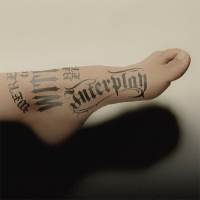 HYDE、新曲「INTERPLAY」 ジャケ写 & MV30秒スポットを公開