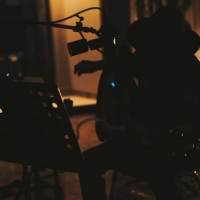 amazarashi、新曲「そういう人になりたいぜ」 の弾き語り映像を公開