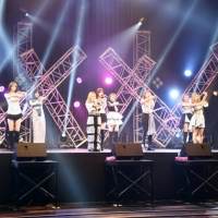 E-girls、都内で無観客ライブイベント　22万人が視聴