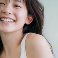 久間田琳加、10代ラストに念願スタイルブック＆写真集