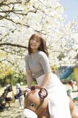 神部美咲、洋服で体を隠してる写真がお気に入り「みなさんの想像力で…」