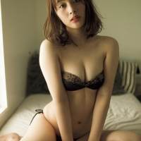 神部美咲「馬好王国」MC就任後初のグラビア