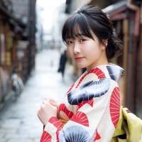 本田望結、中学卒業記念の写真集発売