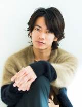 佐藤健や黒木華ら出演、J-WAVE特別番組『SHORT SHORT』放送決定