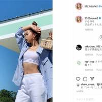 藤田ニコル、美ウエストにファン称賛